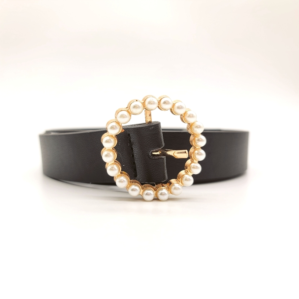 Woman belt